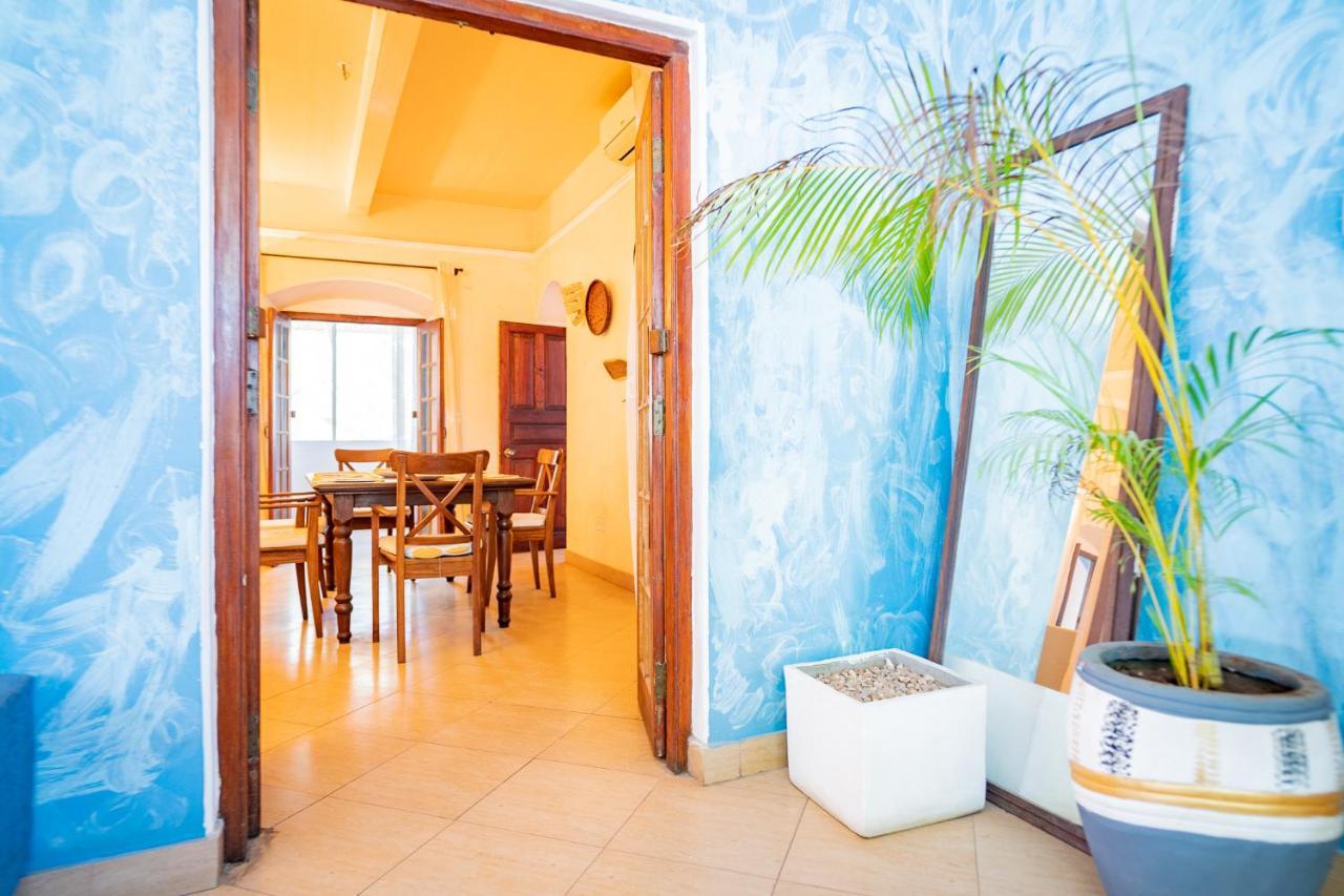 Stylish Apartment In Stone Town Zanzibar ภายนอก รูปภาพ